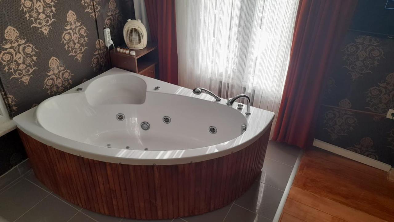 Yavuz Apart Otel Istanbul Bagian luar foto