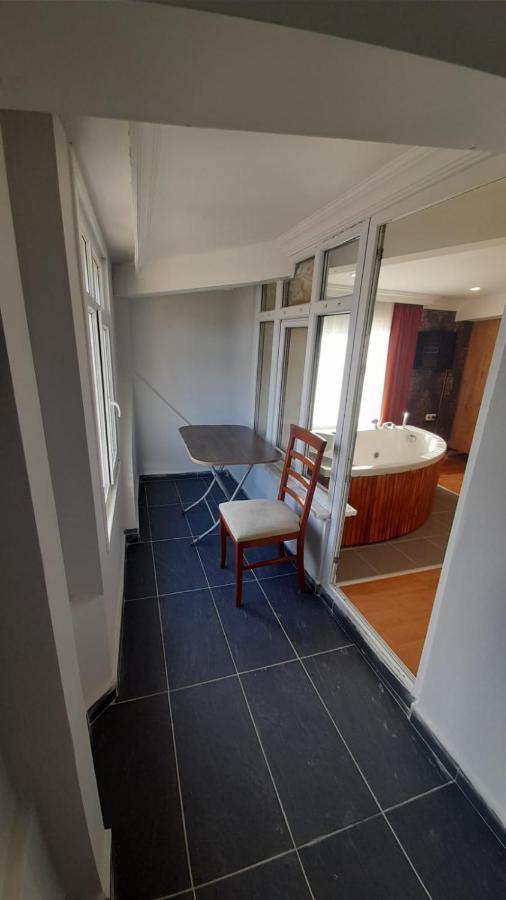 Yavuz Apart Otel Istanbul Bagian luar foto