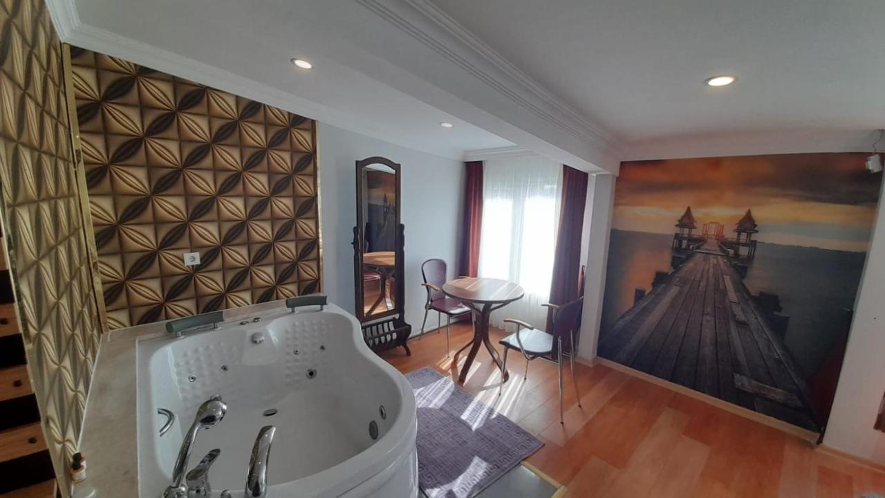 Yavuz Apart Otel Istanbul Bagian luar foto